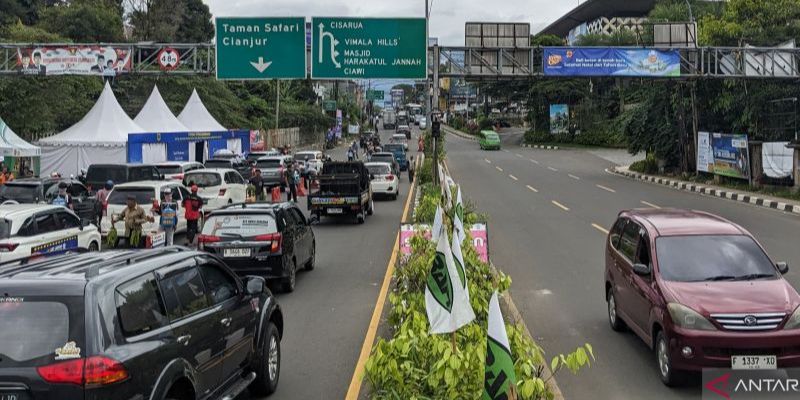 1,1 Juta Kendaraan Melintasi Puncak Bogor saat Libur Natal dan Tahun Baru