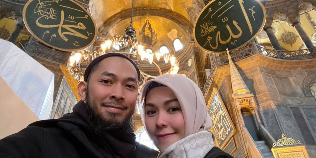 Ingat Metha Yuna? Artis Cantik Istri Uki Eks Noah yang Tak Lagi Muncul di TV Usai Hijrah, Cantik Berbusana Syar'i