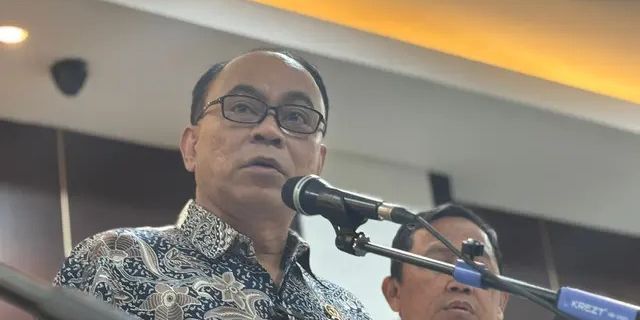 Menkop Budi Arie Jamin Tidak Ada Bahan Impor di Program Makan Bergizi Gratis