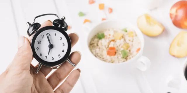 Cara Intermittent Fasting yang Efektif untuk Menurunkan Berat Badan