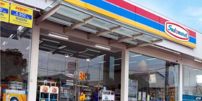 Daerah di Indonesia Ini Punya Indomaret dengan Pemandangan Langka, Ada Pegunungan hingga Laut Menakjubkan