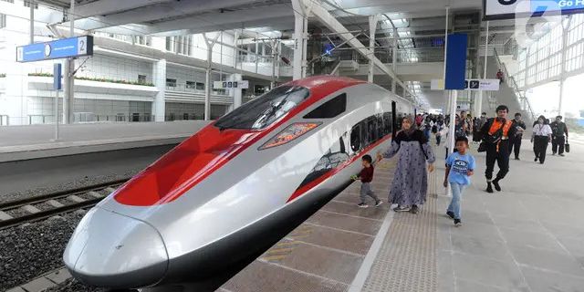 Tiket Kereta Cepat Whoosh Cuma Rp175.000, Begini Cara Belinya