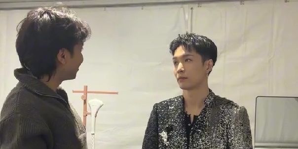 Vidi Aldiano Semringah Pamer Potret Pertemuan dengan Lay EXO di Makau, Netizen Terpukau