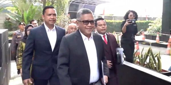 VIDEO: Koar-Koar PDIP Jamin Hasto Tak Kabur | Anak 'Emas' Prabowo Bereaksi STY Dipecat PSSI