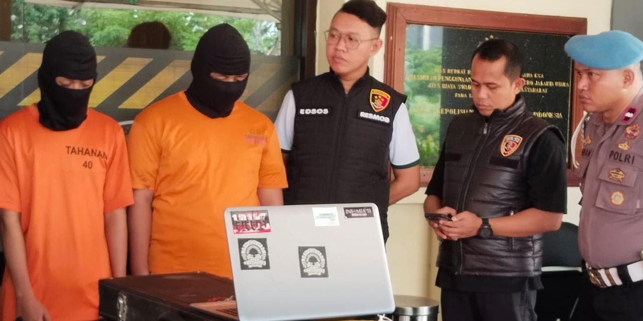 Polisi Gerebek Markas Gengster di Tanjung Priok, Ratusan Senjata Tajam dan Narkoba Disita