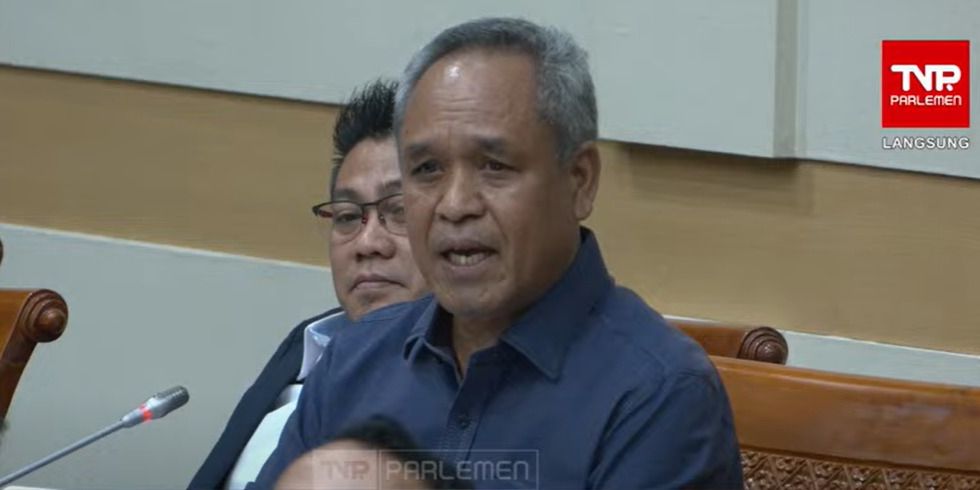 VIDEO: Komisi III Keras Depan Mahkamah Agung