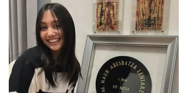 Profil Antea Putri Turk Cicit Buyut WR Supratman yang Mengharumkan Indonesia di Kancah Internasional