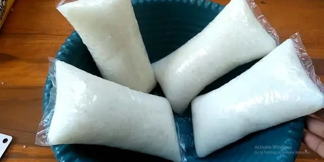 Waspada Konsumsi Lontong yang Dibungkus Plastik, Bisa Sebabkan Berbagai Masalah Kesehatan