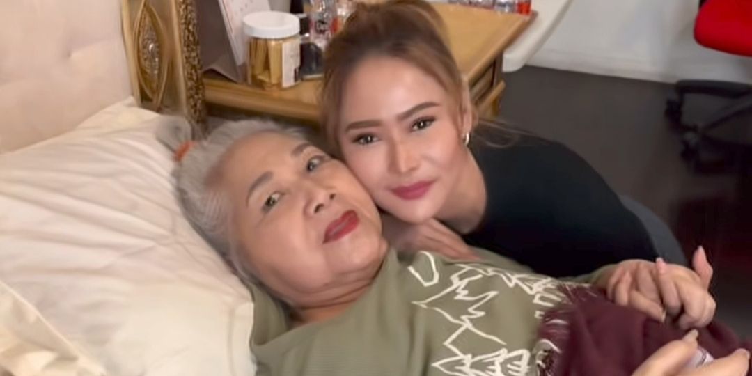 Potret Inul Daratista Kenang Terakhir Jenguk Titiek Puspa di Rumah, Penampilan Apa Adanya Sang Legenda Disorot