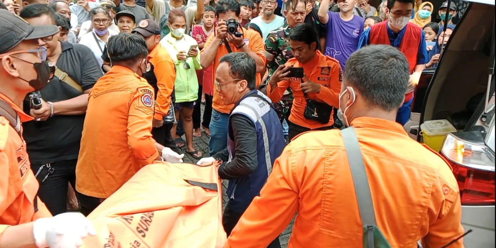 Tragis! Pria di Surabaya Ditemukan Tewas Bersama Anjing-anjingnya
