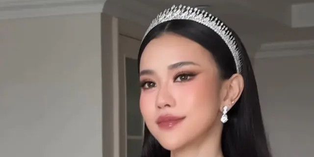 Intip 3 Gaun Putih Jessica Jane saat Dinikahi Erwin Phang, Tampil Mewah Bak Princess