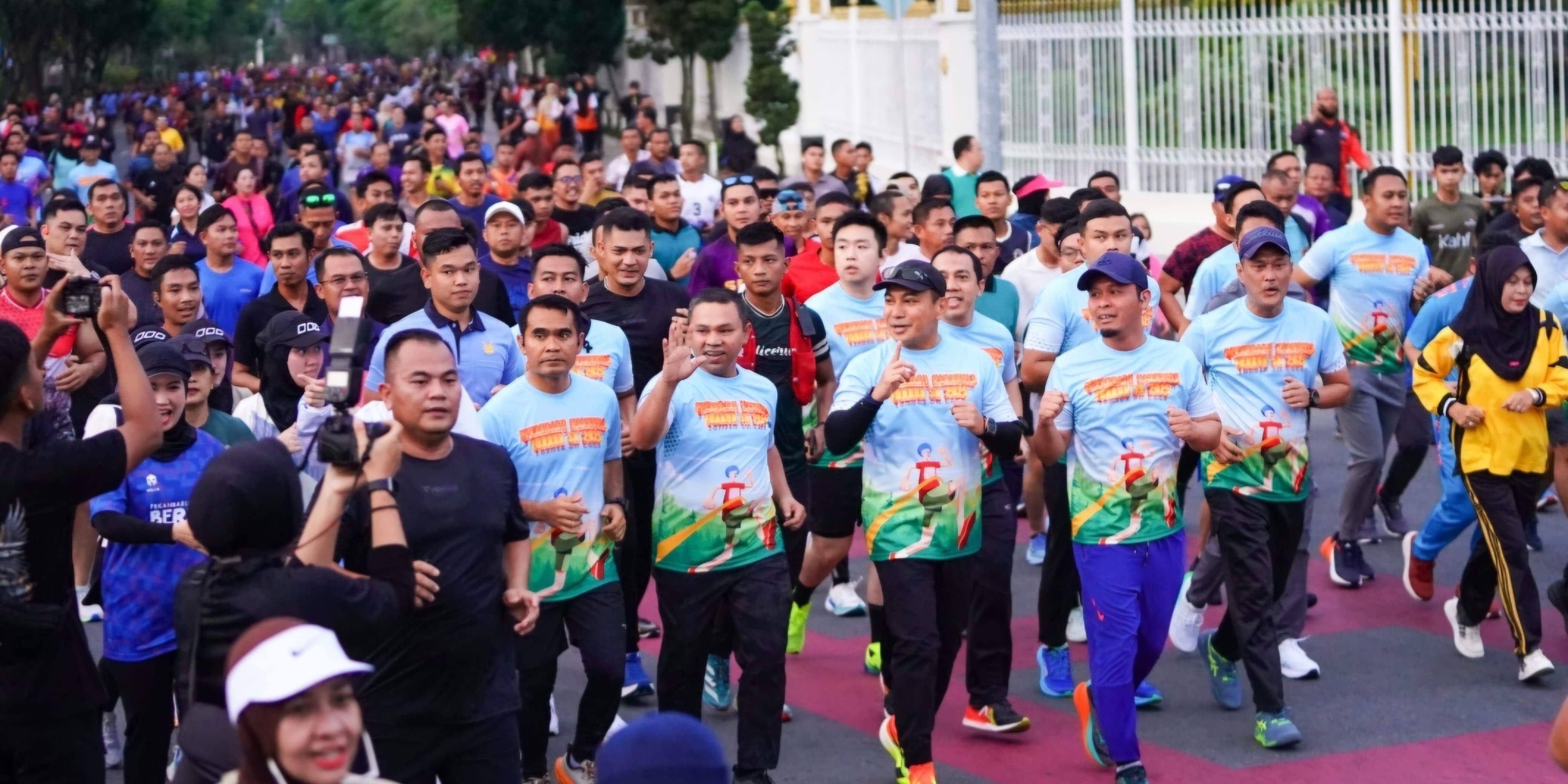 Begini Cara Irjen Herry Sadarkan Warga Riau Terkait Bahaya Karhutla