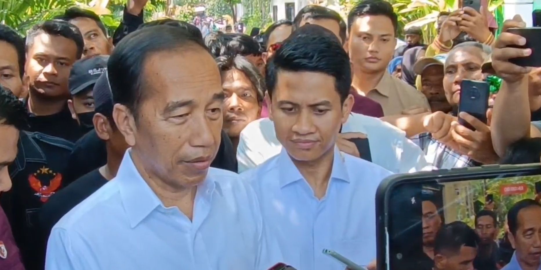 Mereka Tak Ada Kewenangan Atur Saya Tunjukkan Ijazah Asli