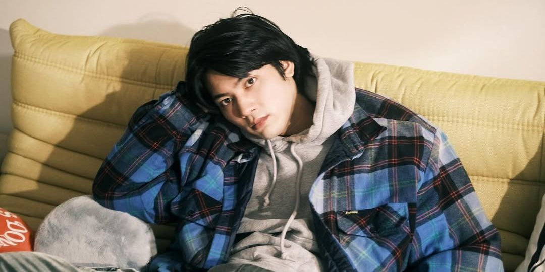 Mizuki Itagaki Aktor Tampan Asal Jepang Ditemukan Meninggal Dunia Usai Dikabarkan Hilang Sejak Januari 2025