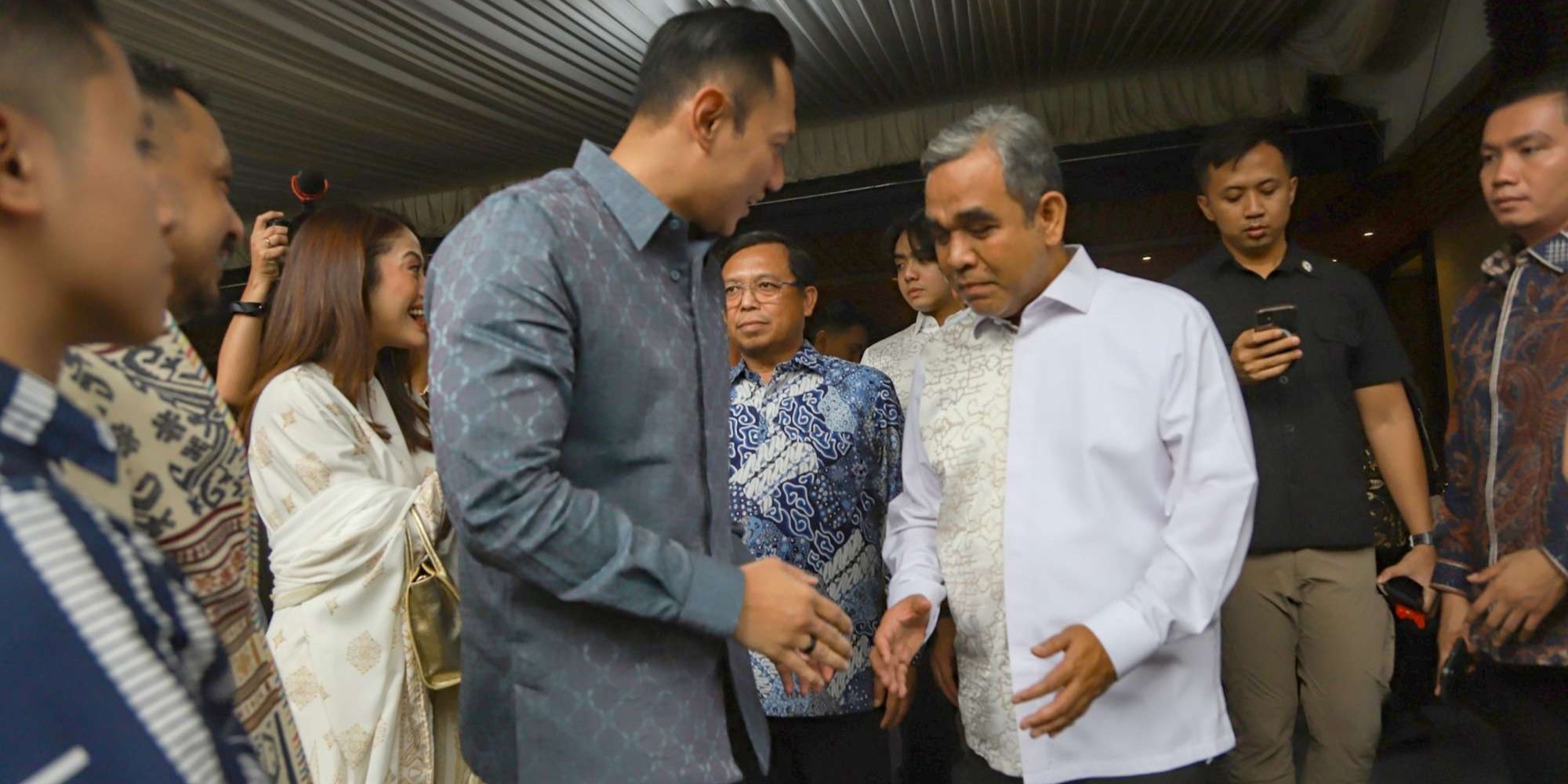 Prabowo Tak Terganggu Ramai Menteri Sowan ke Solo Temui Jokowi, Anggap Tata Krama & Tradisi