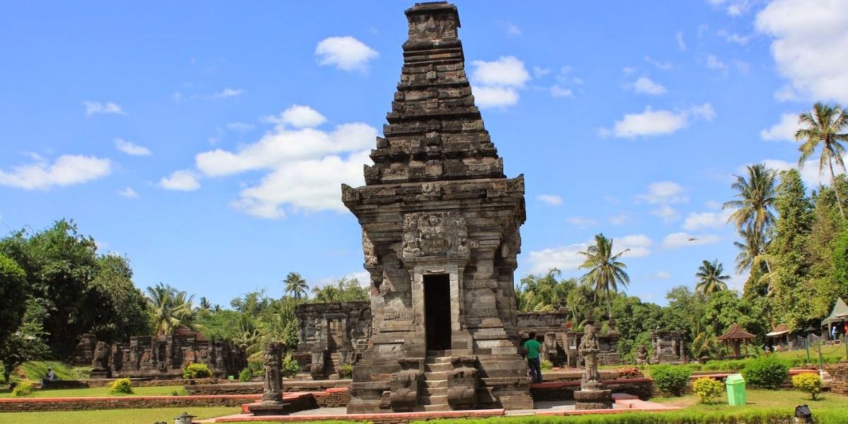 Rahasia Kekuatan Batu Bata Majapahit, Teknik Gosok dan Tanah Liat Unggul