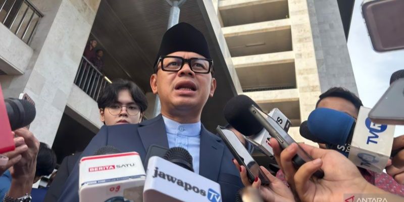 Pemerintah Ingin Percepat Pendirian Koperasi Desa Merah Putih, dari mana Dananya?