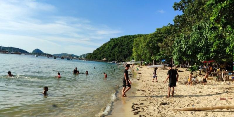 Larangan Akses Pantai Seperti Labuan Bajo Tidak Boleh Terjadi
