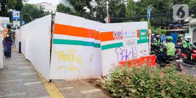  Penampakan Proyek Galian di Kawasan Cikini yang Bikin Macet dan Ganggu Pejalan Kaki