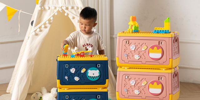 Tips Membujuk Anak agar Mau Membereskan Mainannya Sendiri tanpa Banyak Drama