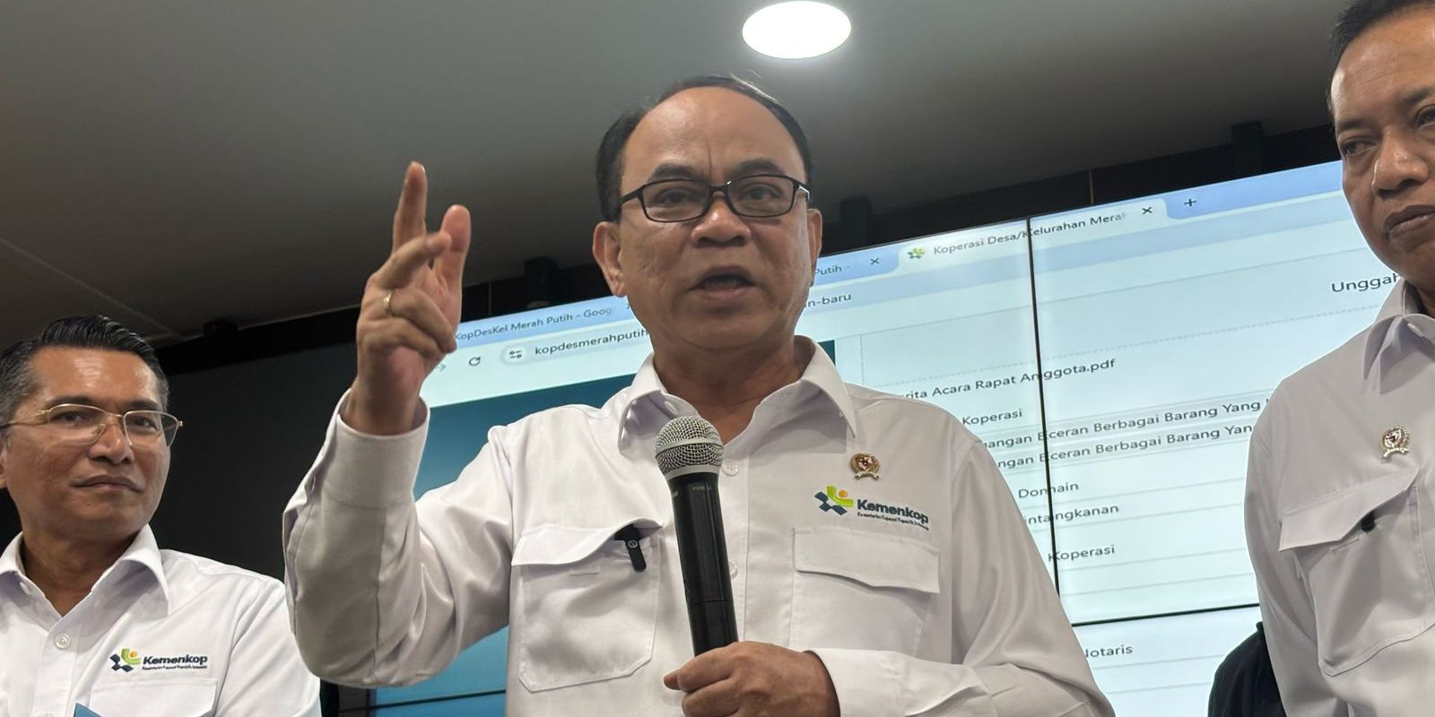 Menkop Targetkan 2 Juta Lapangan Kerja Lewat KopDes Merah Putih, Potong Peran Tengkulak