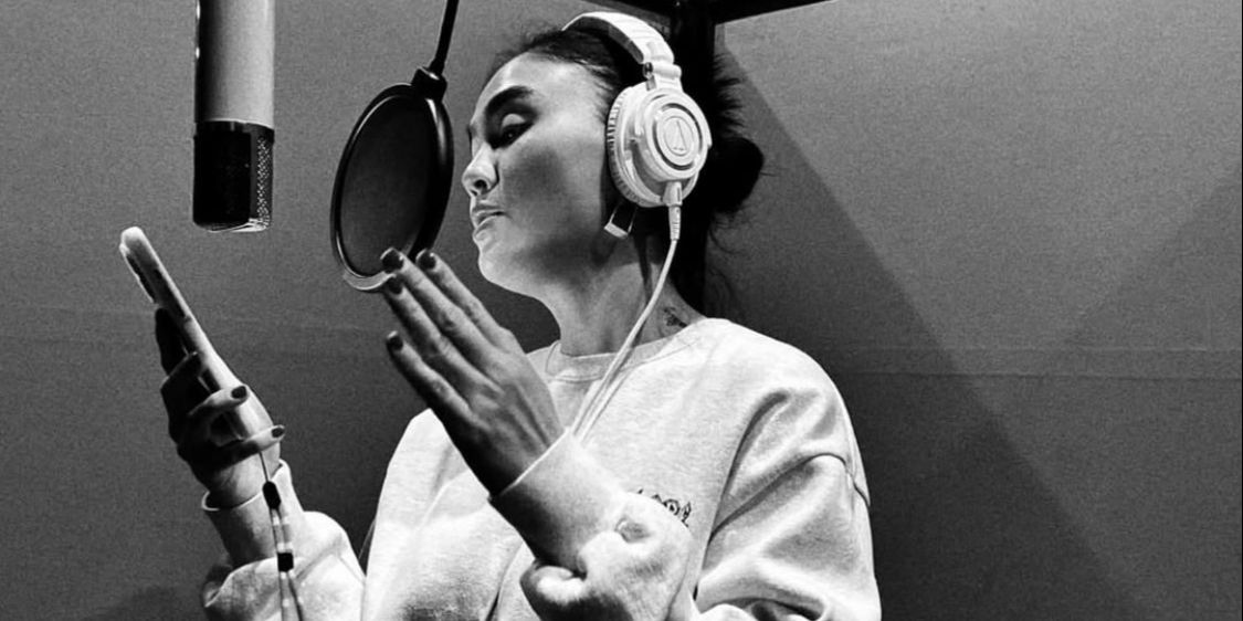 Mirip Dapur Restoran Mahal, Ini Penampakan Dapur Agnez Mo yang Jarang Tersorot