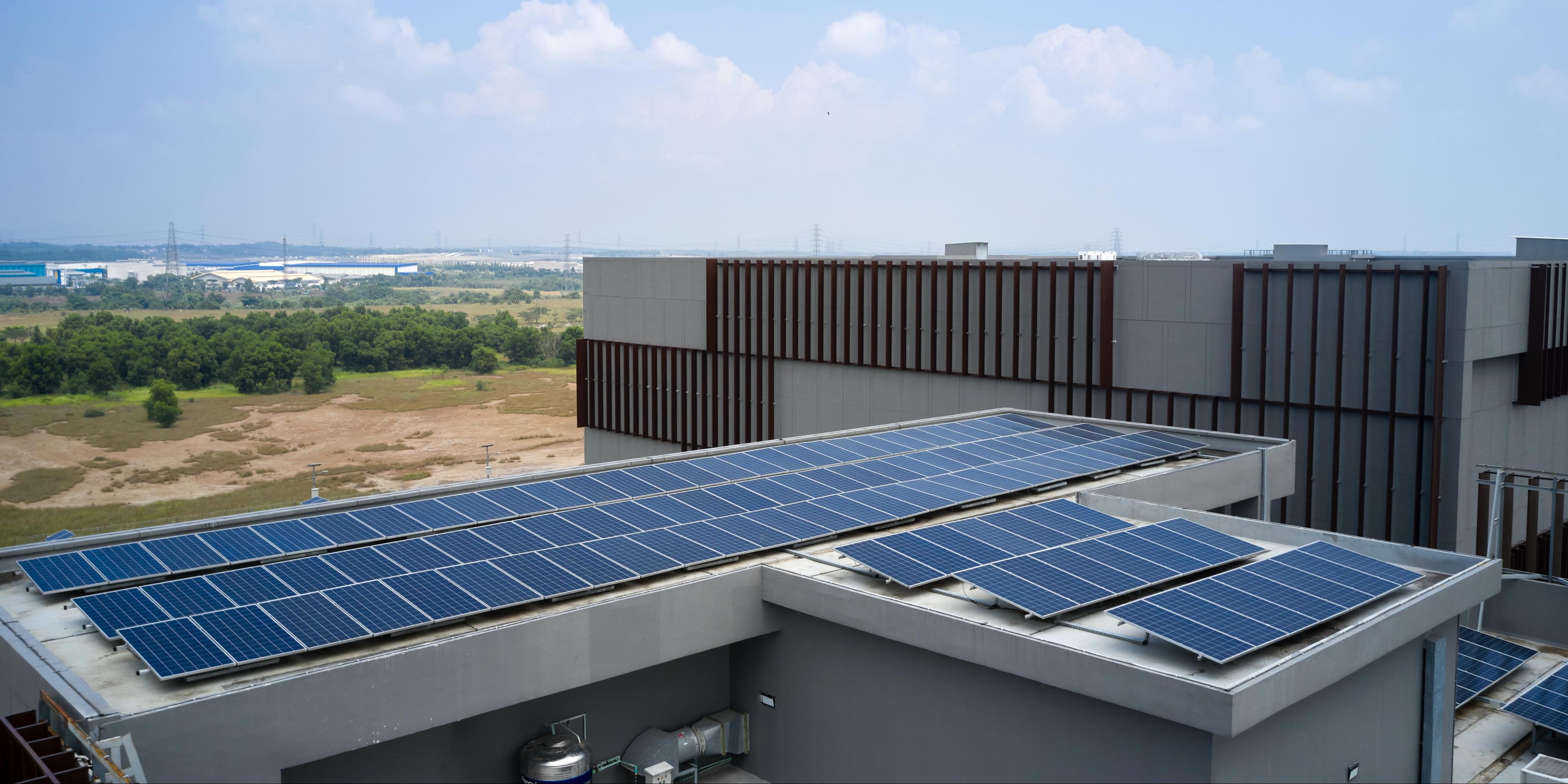 Hari Bumi 2025, Telkom Pertegas Komitmen Energi Terbarukan Menuju Masa Depan Berkelanjutan