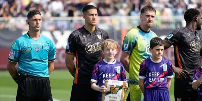 Laga Seru Diaspora Timnas Indonesia Akhir Pekan ini: Jay Idzes Vs AC Milan, Sandy Walsh Berhadapan Ronaldo!
