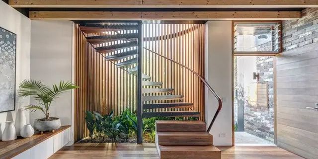 Desain Tangga Minimalis Cantik, Inspirasi untuk Rumah Modern
