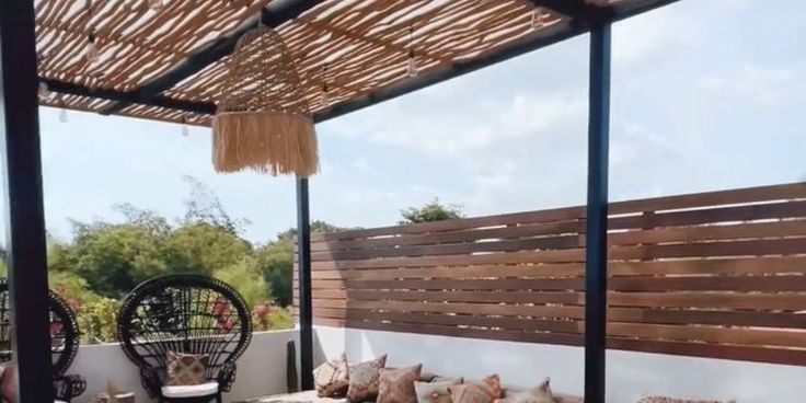 Model Kanopi Balkon Minimalis, Solusi Estetis dan Fungsional untuk Hunian Modern