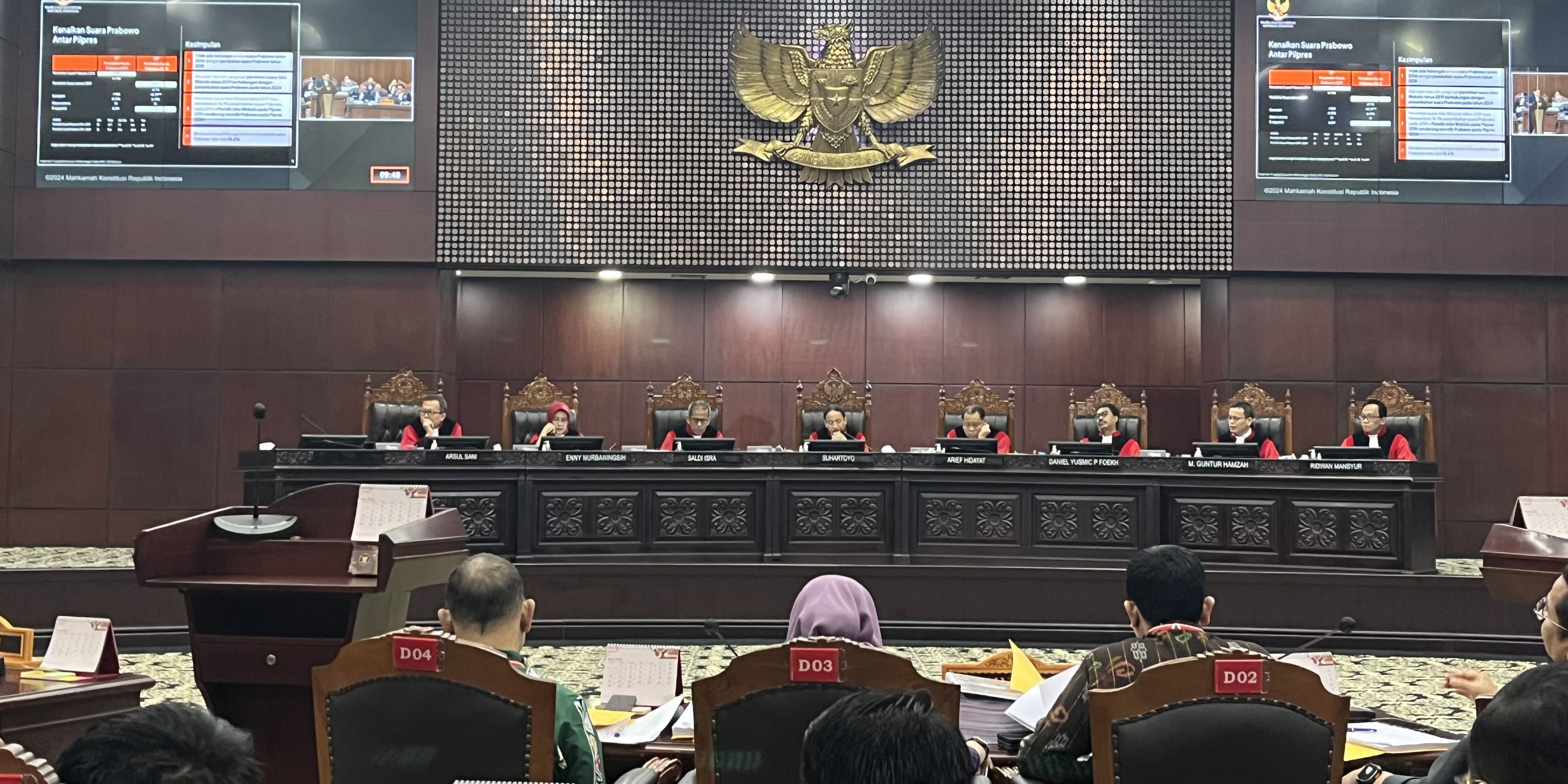 Uji Materi UU ITE Dikabulkan Sebagian, MK Tegaskan Kritik ke Pemerintah Bentuk Koreksi