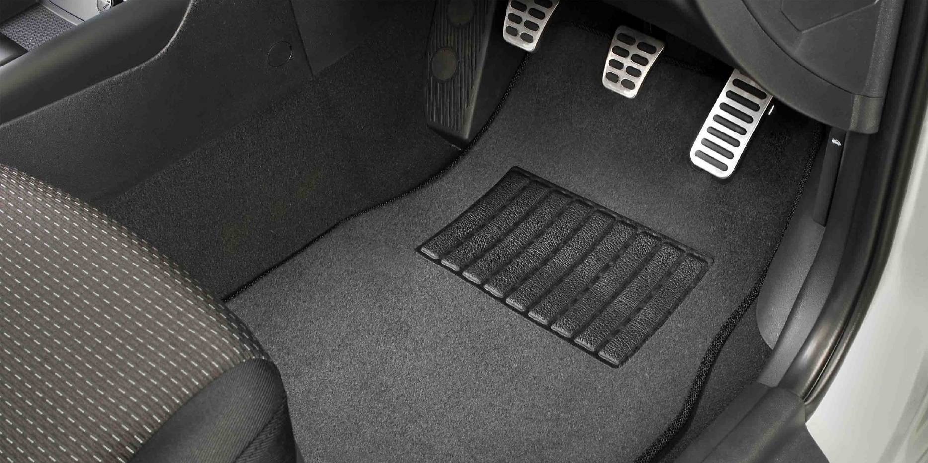 Ini Ciri-Cirinya Minyak Rem Mobil Habis