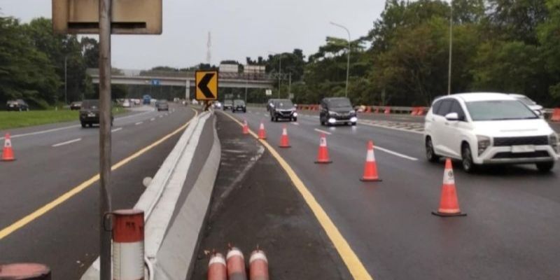 Volume Kendaraan Naik, Jasa Marga Terapkan Contraflow di Tol Jagorawi