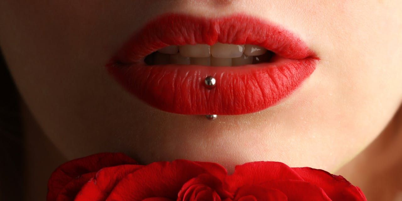 Mengenal Red Lipstick Theory, Tren Kecantikan Jutaan Wanita yang Bisa Meningkatkan Daya Tarik