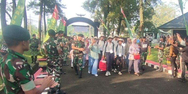 Pemerintah Kaji Pendidikan Siswa di Barak Militer ala Dedi Mulyadi: Harus Persetujuan Orang Tua