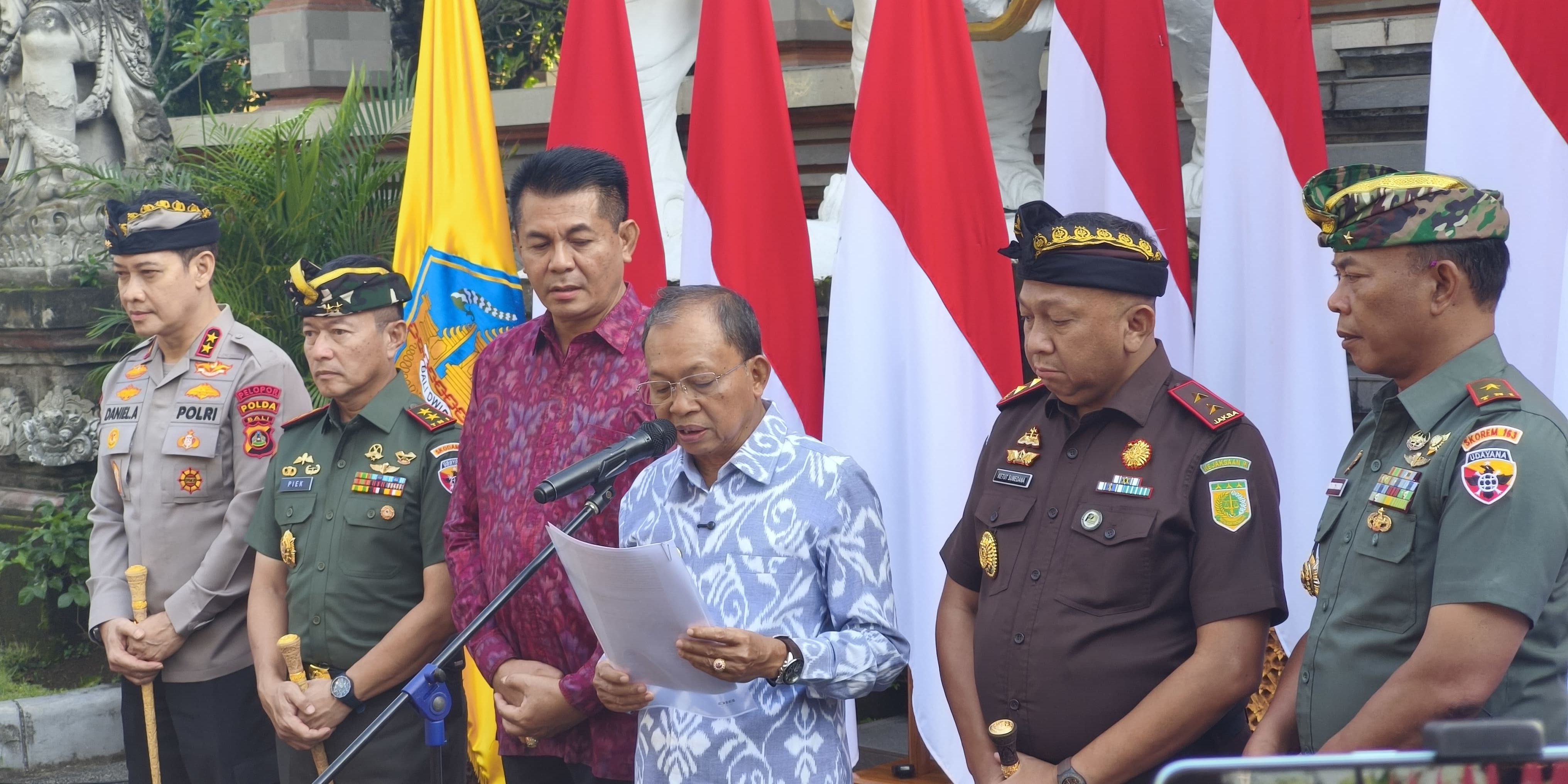 VIDEO: Gubernur Koster PDIP Perintahkan Polisi, TNI hingga BIN Tindak Tegas Ormas Premanisme di Bali