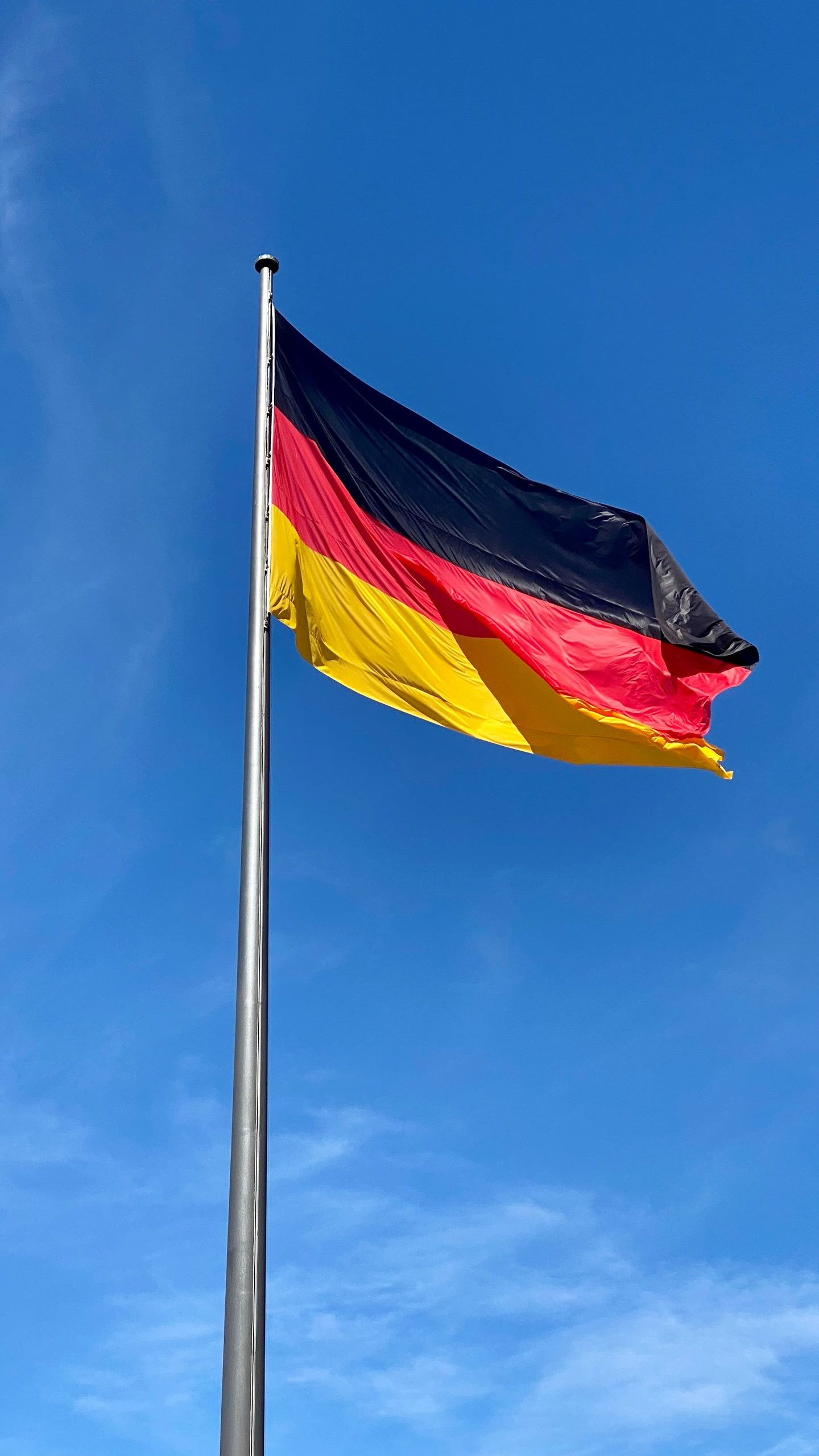 75 German Last Names and Meanings: From Popular to Unique | trstdly
