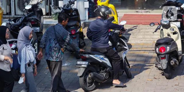 Perampokan Minimarket di Tanah Abang Terekam CCTV, Pegawai Disekap