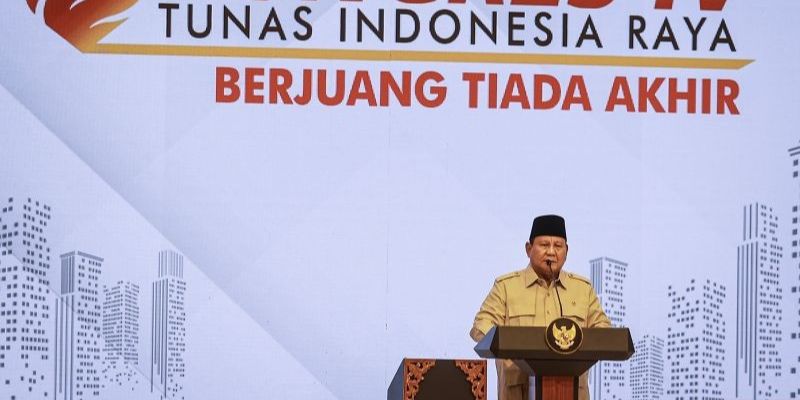 VIDEO: Prabowo Berjiwa Ksatria Soal Presiden 2 Periode | Pecah Tangis Siswa Dipulangkan dari Barak TNI