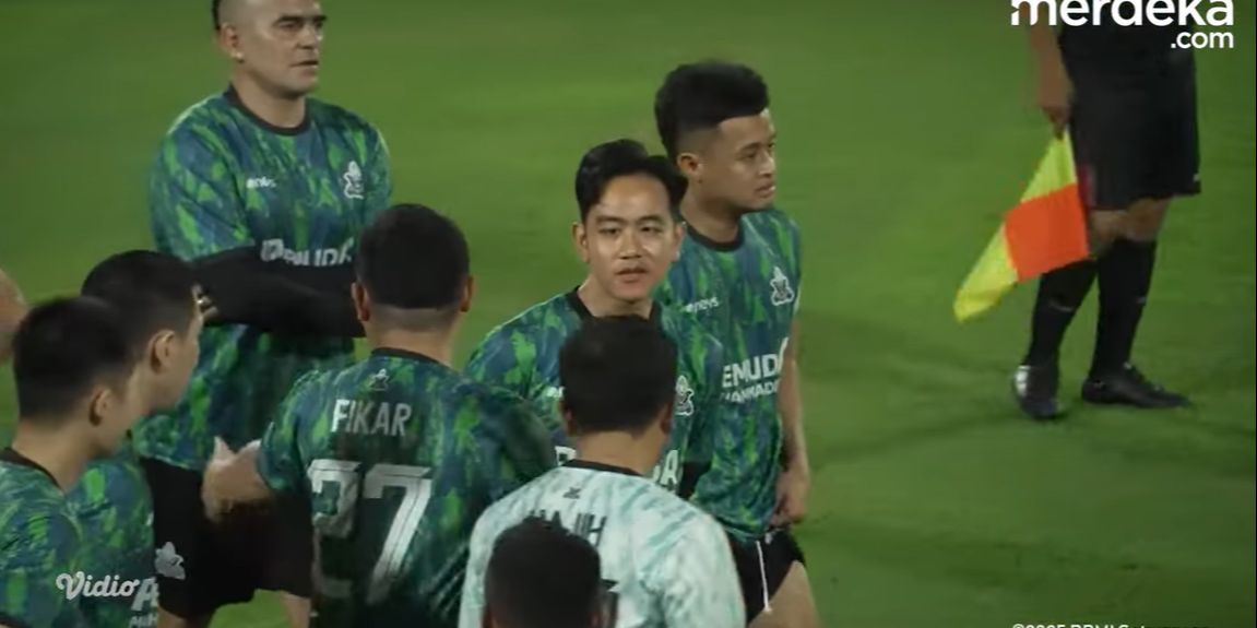 VIDEO: Momen Eks Timnas El Loco Gonzales Beri Umpan Manja ke Gibran, Jadi Gol?