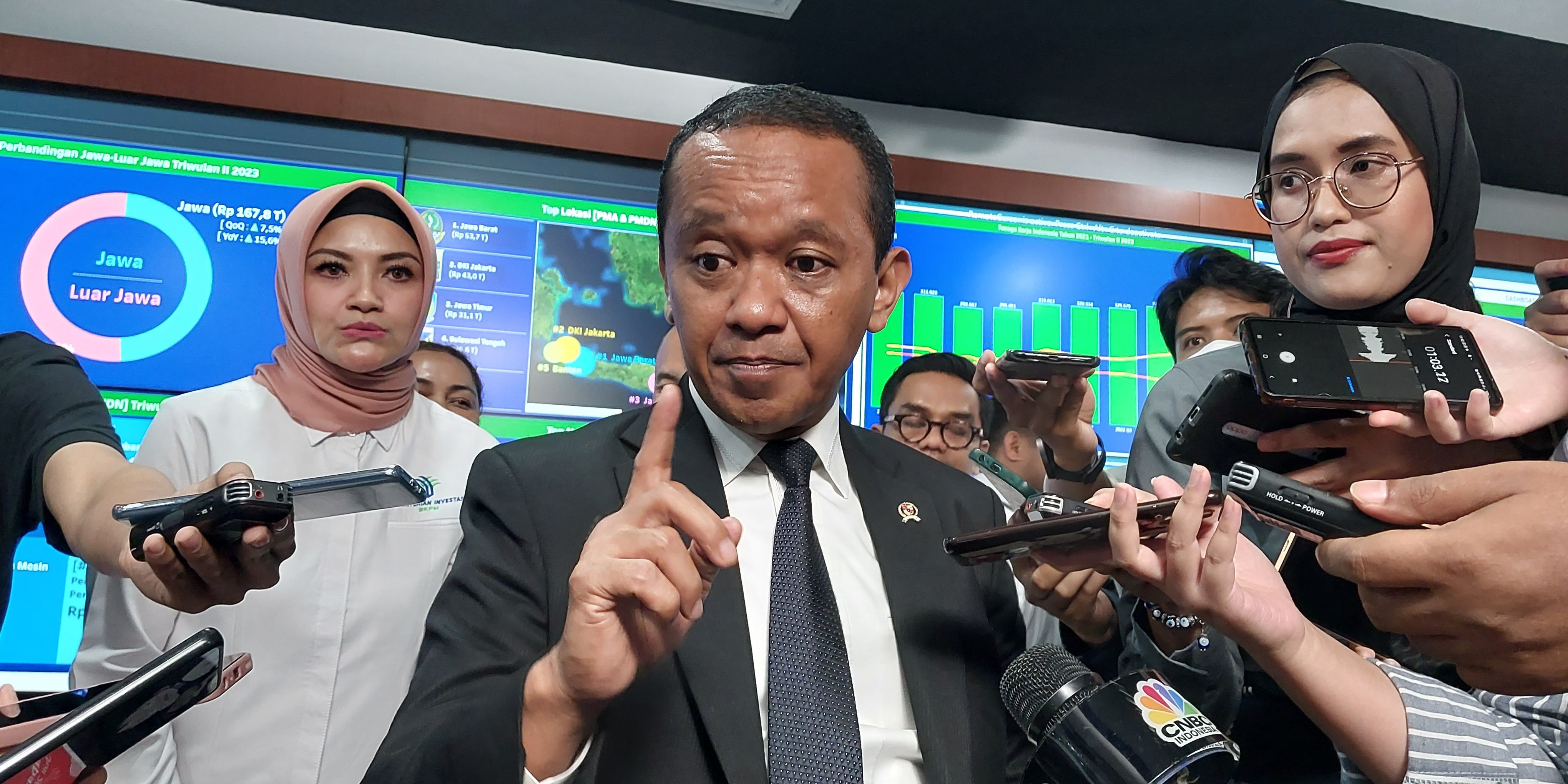 Trump Pangkas Tarif Impor untuk Indonesia, Menteri Bahlil Puji Prabowo Sebagai Negosiator Ulung