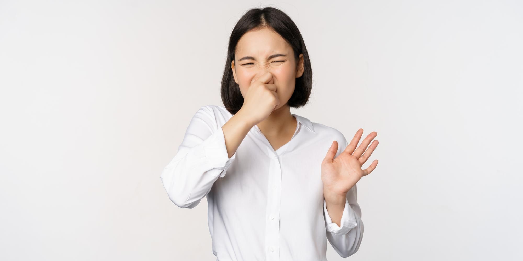How to Get Rid of Bad Breath: 6 Tips and Foods to Eat | trstdly ...
