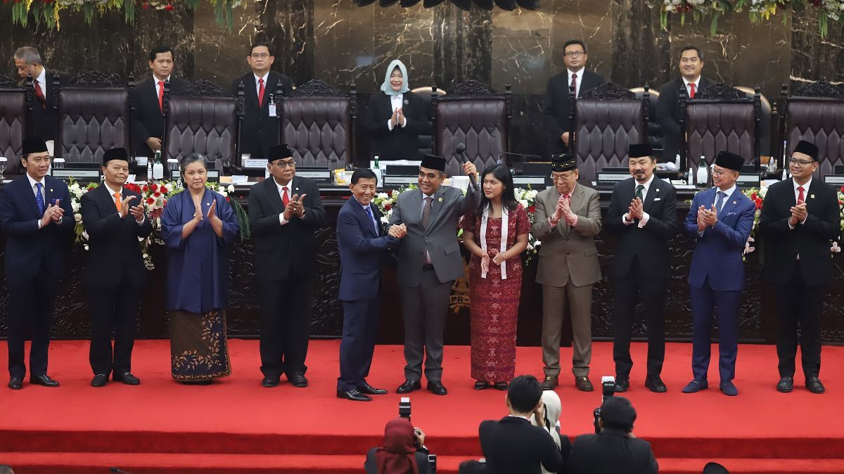 FOTO: Momen Ahmad Muzani Dilantik Jadi Ketua MPR 2024-2029, Wakilnya Bos Lion Air hingga Anak Mantan Presiden