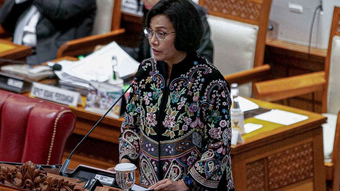 VIDEO: Kabar Gembira! Menkeu Sri Mulyani Sudah Cairkan THR PNS, TNI-Polri Rp13,4 Triliun