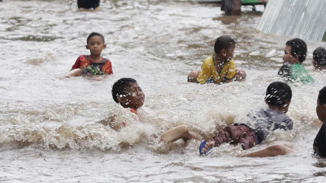 Pemprov Jakarta Diminta Evaluasi Penanganan Banjir saat Cuaca Ekstrem