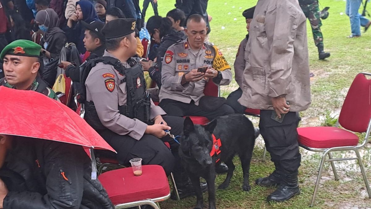 Polda Jabar Kerahkan K9 Cari Sembilan Korban Longsor di Bandung Barat