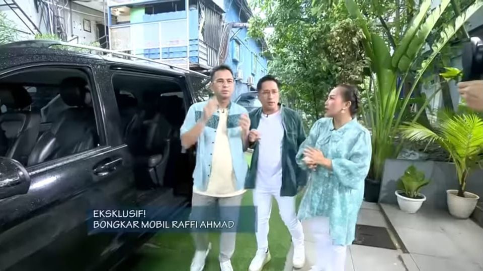 Irfan Hakim & Mpok Alpa Melongo saat Bongkar Isi Mobil Raffi Ahmad, di Dalamnya ada Foto Spesial