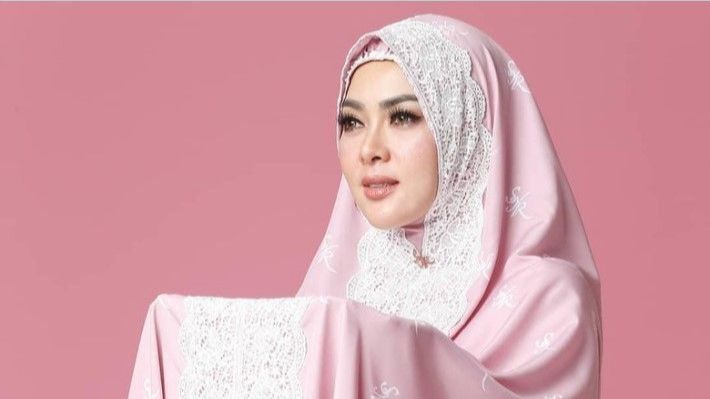 Cara Memilih Mukena Bahan Rayon untuk Lebaran 2024, Jangan Sampai Salah Pilih