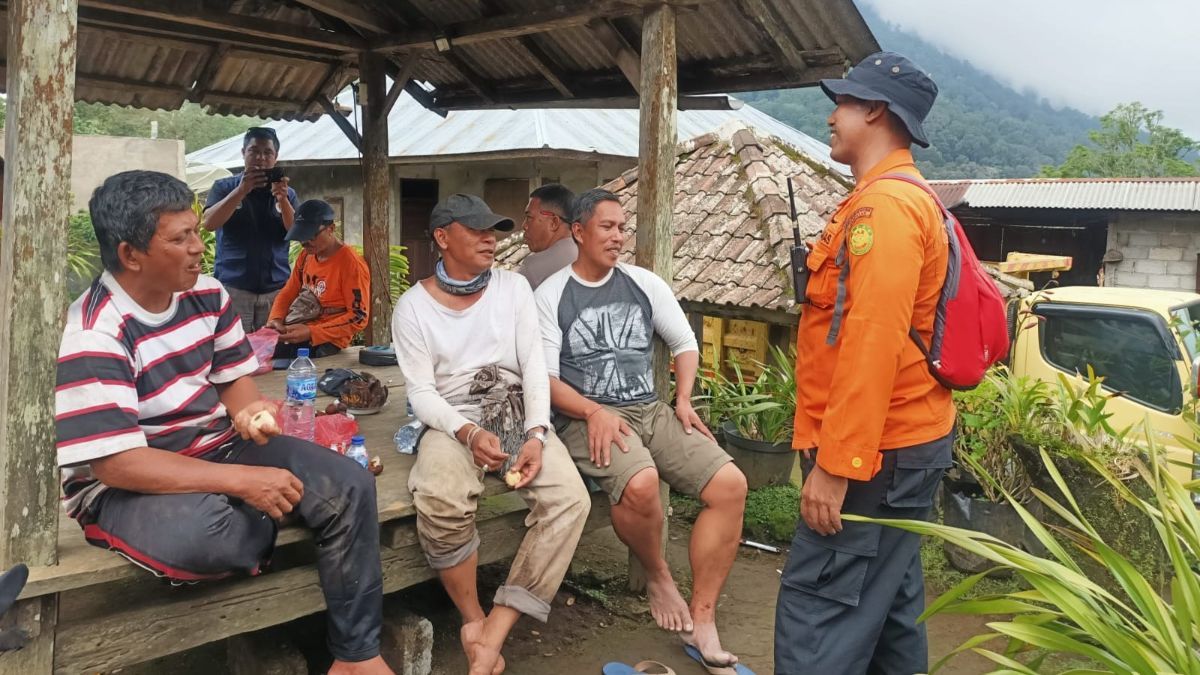 4 Pendaki yang Hilang di Gunung Sanghyang Bali Ditemukan Selamat