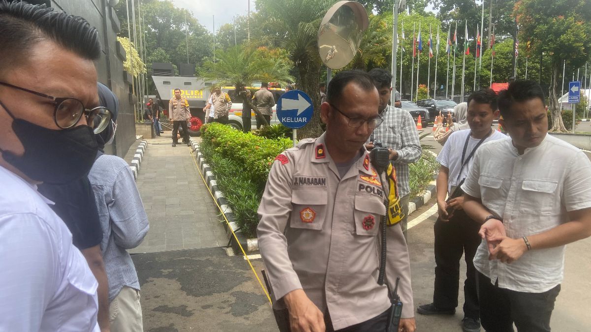 Cegah Ganggu Sidang di MK, Massa Demo Sengketa Hasil Pilpres 2024 Dialihkan Polisi di Patung Kuda